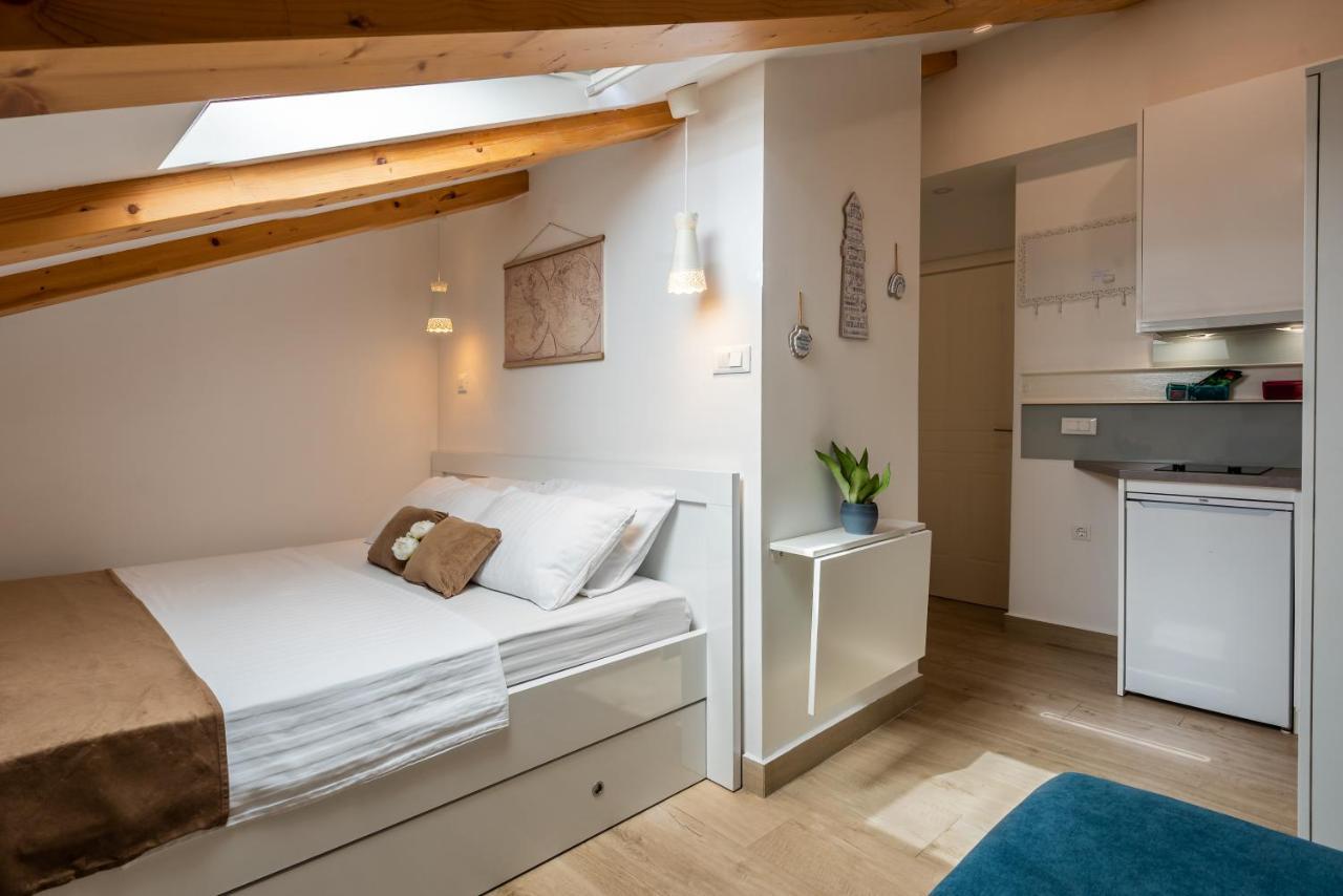 Lighthouse Central Apartments Omis Ngoại thất bức ảnh